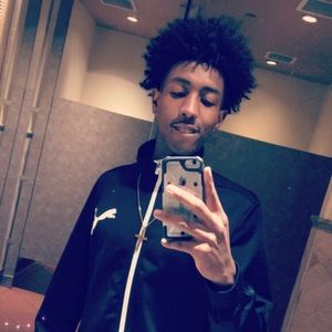 Meet your Posher, Khalil